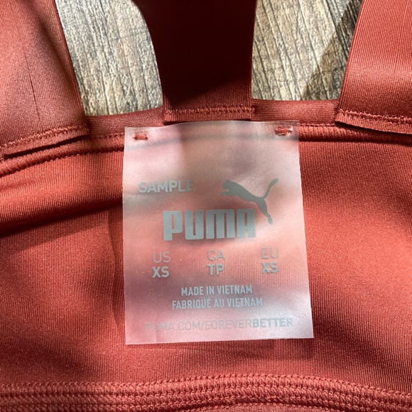 New Puma Women’s Low Impact Fashion Luxe Sports Bra Cowhide Sz XS - Picture 6 of 9